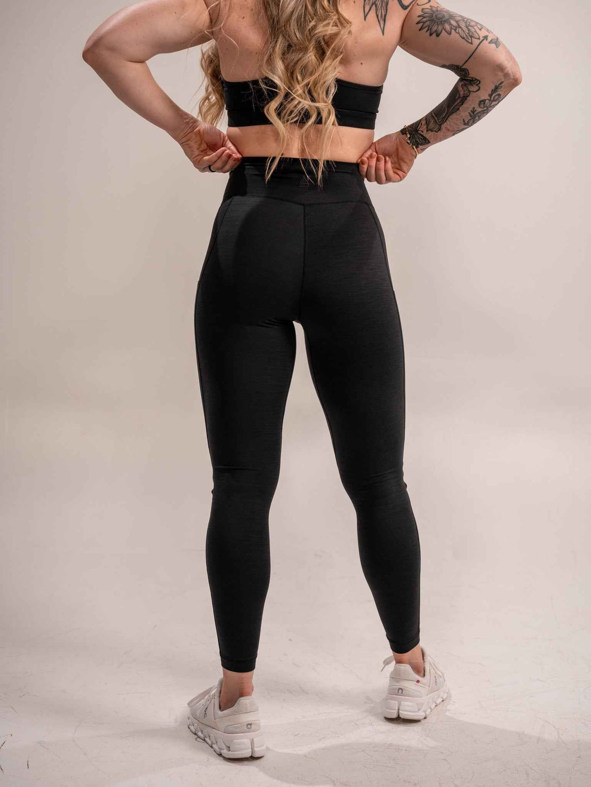 WOMEN'S | DEBUT MEGA-HIGH-RISE LEGGING : BLACK